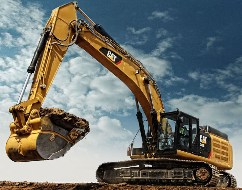 Why is my Excavator Pulling to One Side When I Move Forward? – Atlas ...